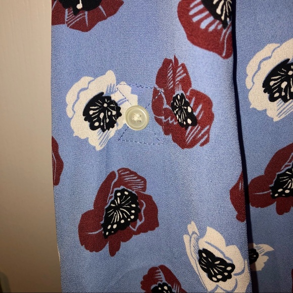 LOFT Floral Top - Picture 5 of 7